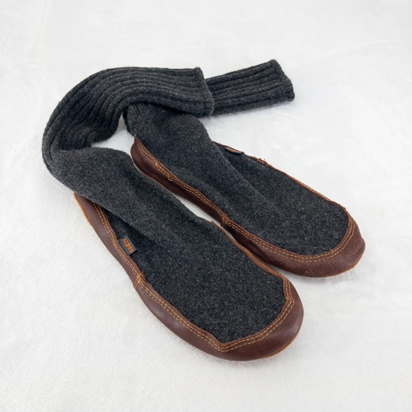 Acorn Other - Acorn Slipper Socks Mens Size 9-10 (Womens 11-12) Gray Wool Suede Tall Slouch